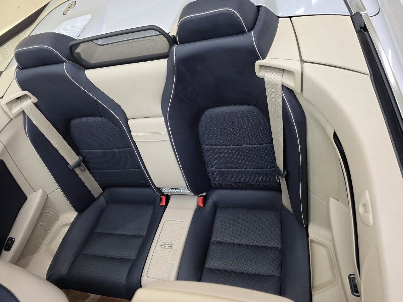 Used 2016 Mercedes-Benz E 550 Cabriolet image 27