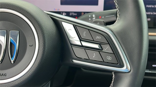 Certified 2025 Buick Envision Sport Touring image 18