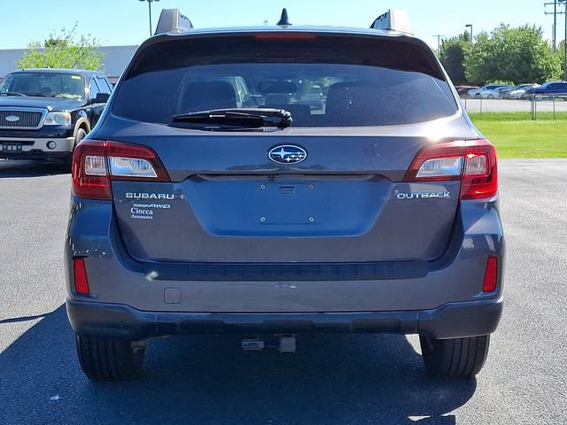 Used 2017 Subaru Outback 2.5i Premium AWD/4WD image 8