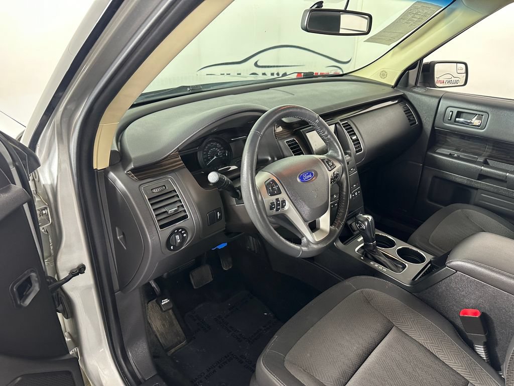Used 2019 Ford Flex SEL AWD/4WD image 17