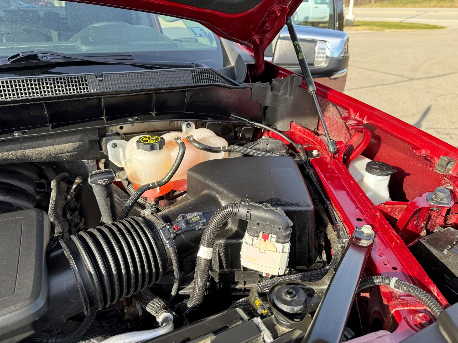Certified 2023 Chevrolet Silverado 1500 LTZ w/ Z71 Off-Road Package image 30