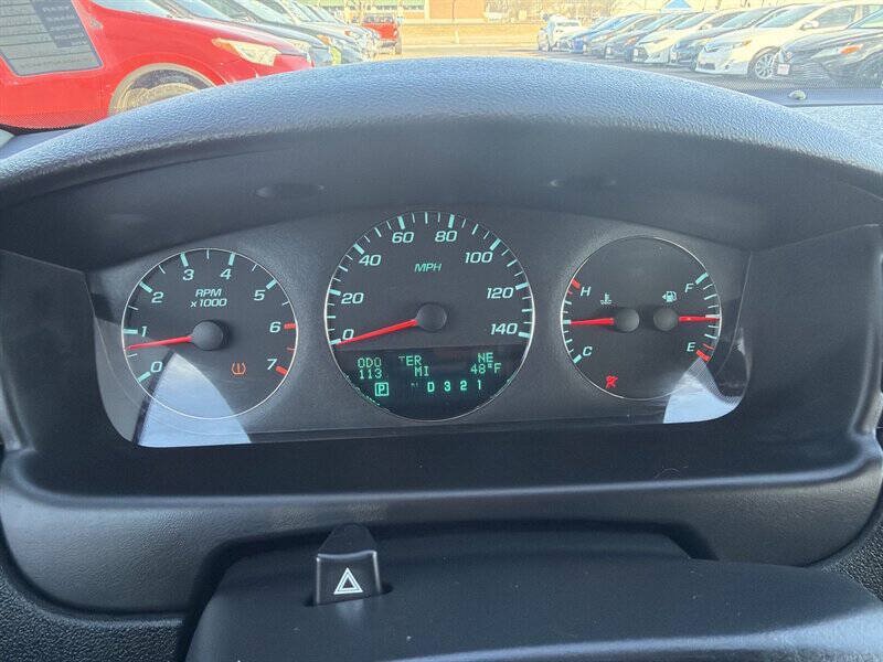 Used 2011 Chevrolet Impala LT FWD image 29