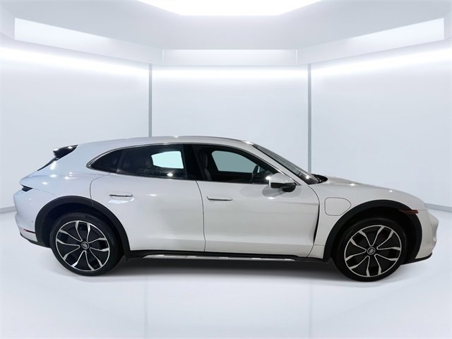 Certified 2022 Porsche Taycan 4S image 9