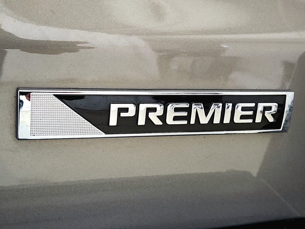 Used 2018 Chevrolet Tahoe Premier image 44