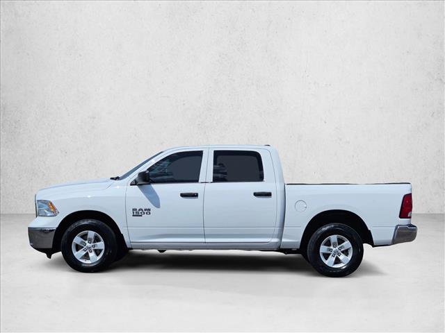 Used 2022 RAM 1500 Classic SLT AWD/4WD image 9