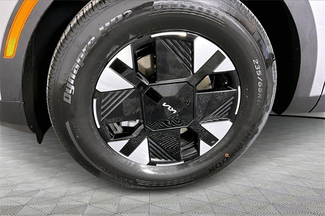 Certified 2026 Kia Sportage LX image 33