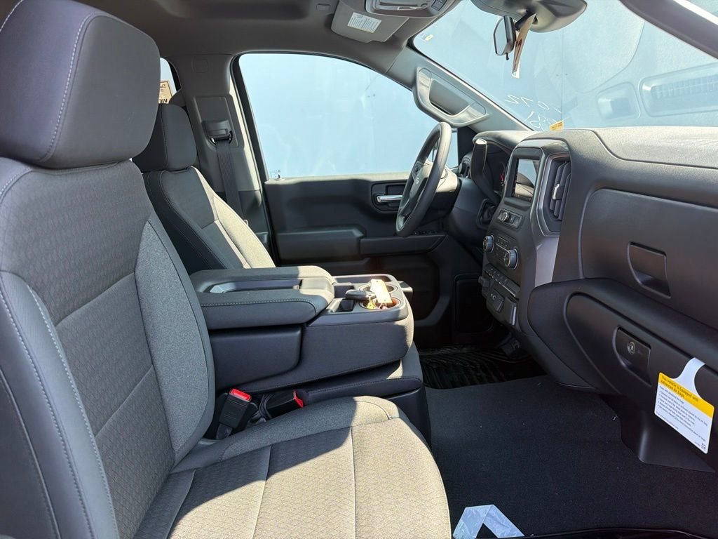 New 2026 Chevrolet Silverado 1500 Custom w/ Turbomax Blackout Package AWD/4WD image 7