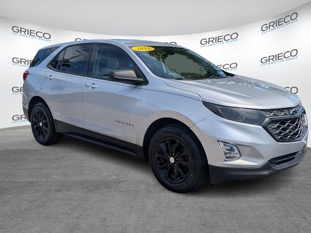 Used 2018 Chevrolet Equinox LS FWD image 1
