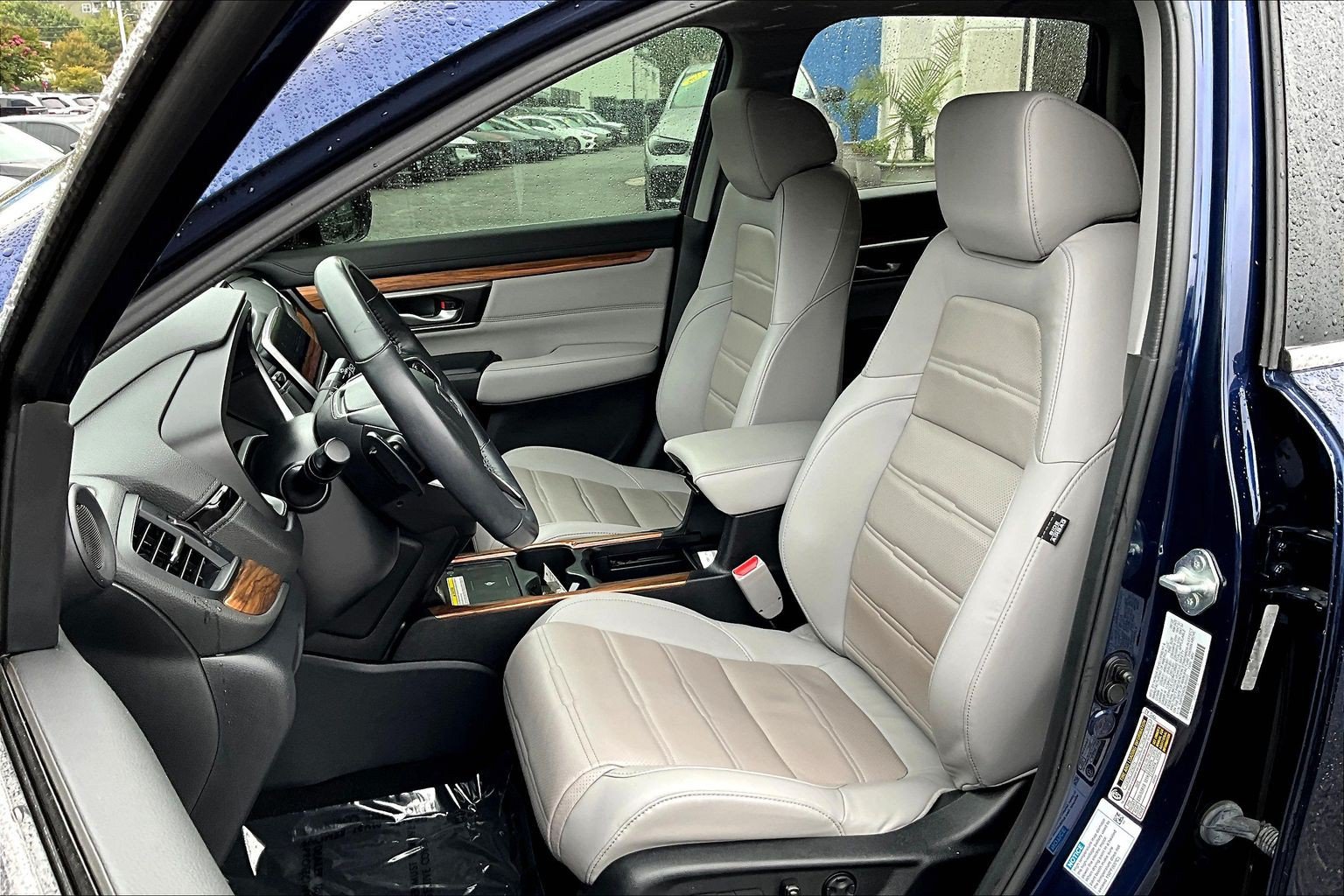 Used 2022 Honda CR-V Touring image 27