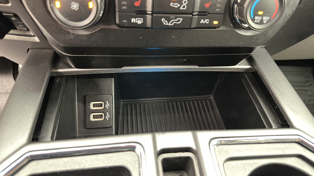 Used 2020 Ford F150 XLT w/ Equipment Group 302A Luxury AWD/4WD image 22