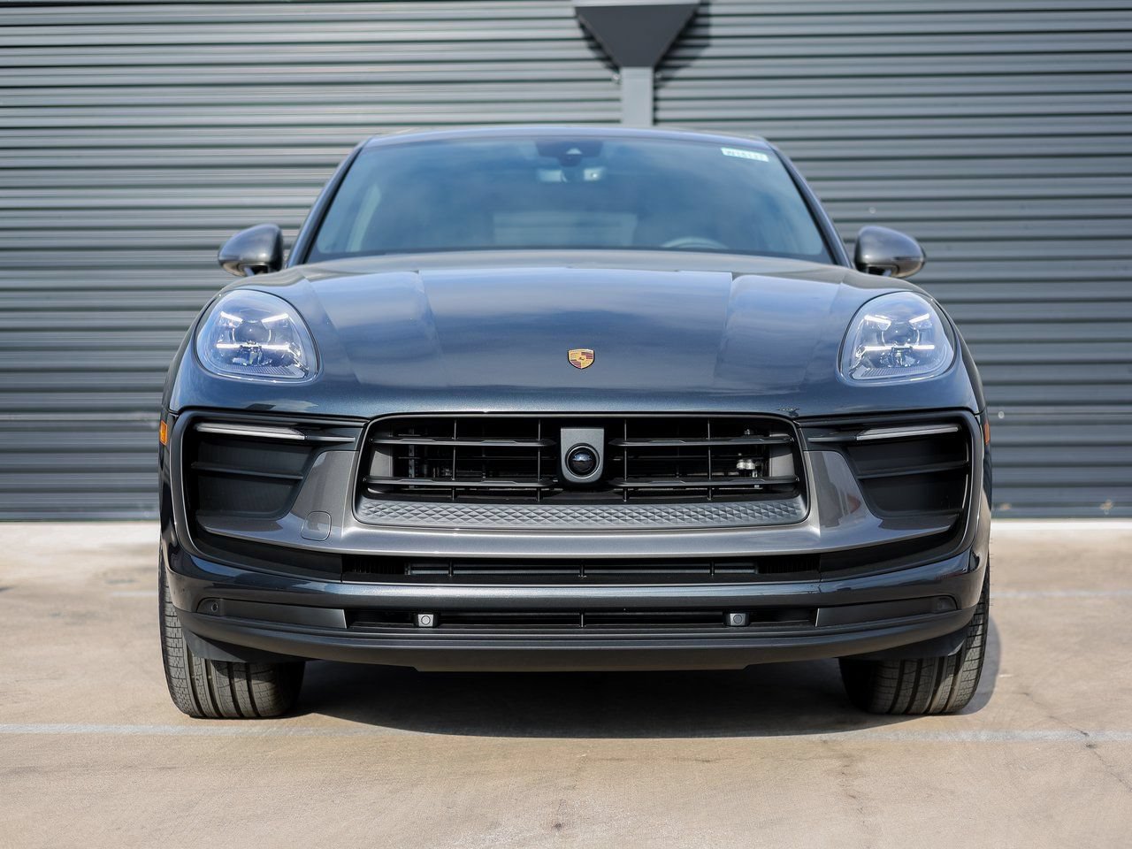 Certified 2026 Porsche Macan Turbo AWD/4WD image 10