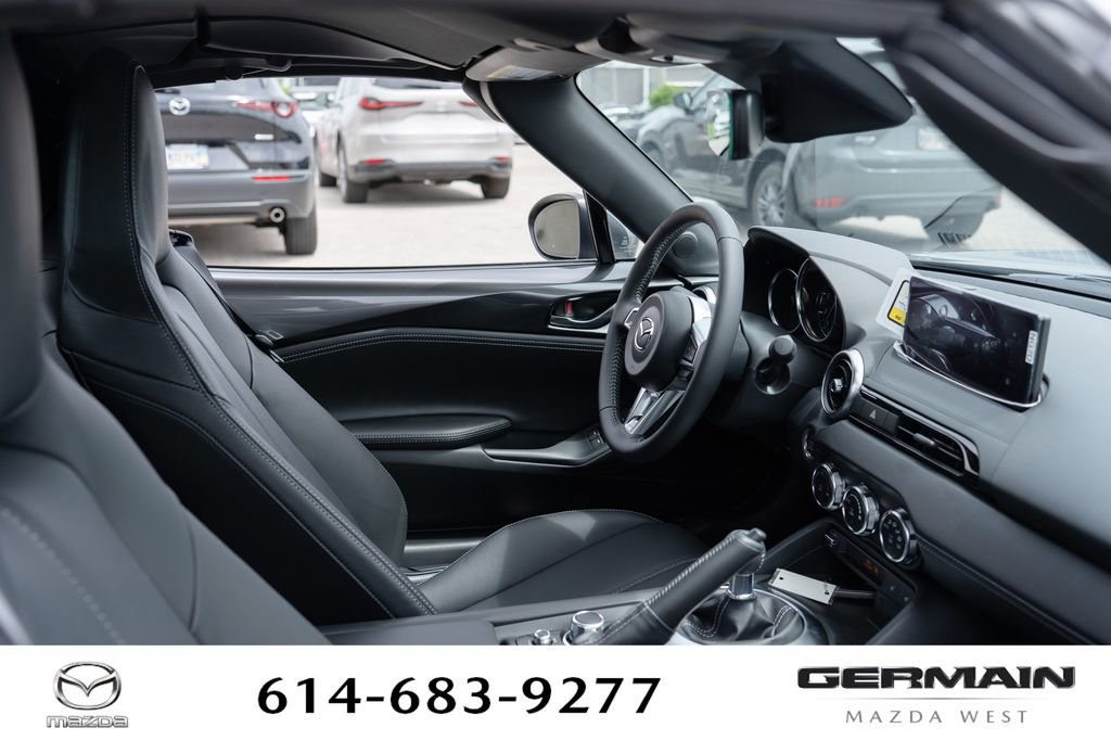 New 2026 MAZDA MX-5 Miata RF Grand Touring RWD image 17