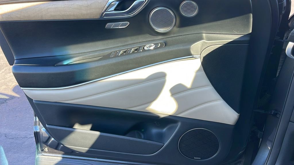 Used 2021 Genesis GV80 2.5T w/ Advanced Package 03 image 29