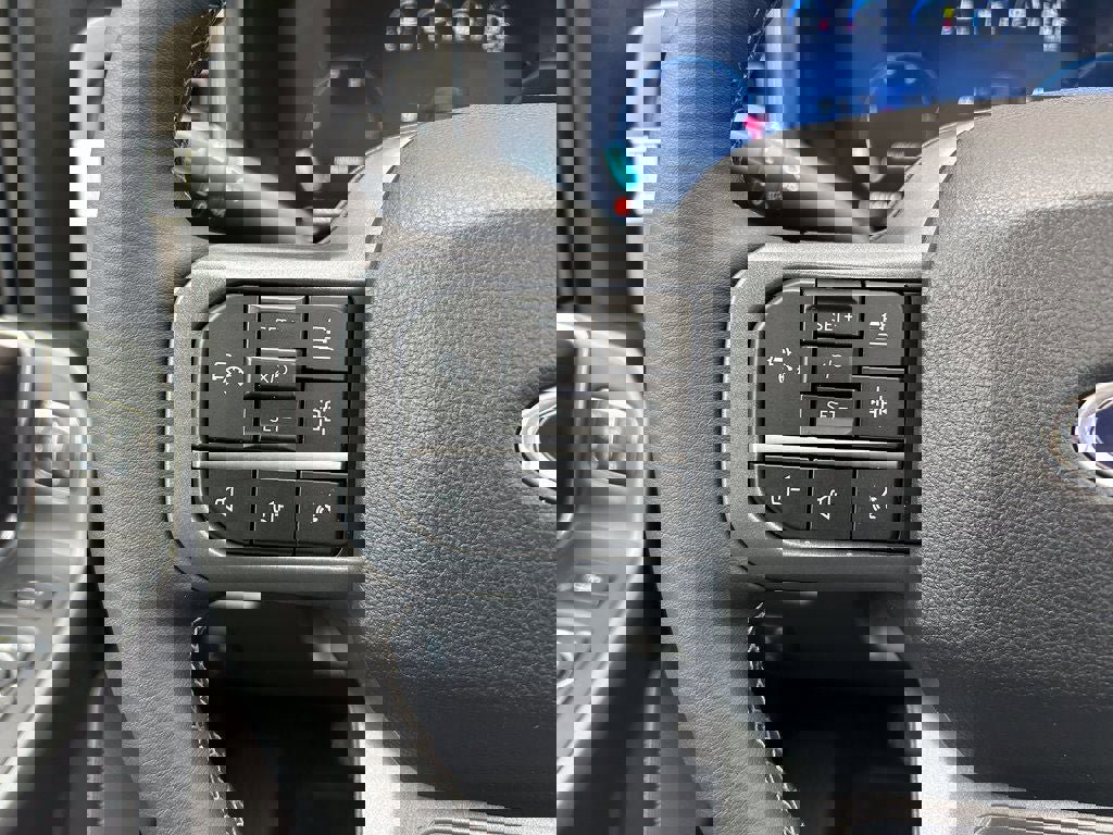 New 2026 Ford F350 Lariat w/ Lariat Premium Package image 39