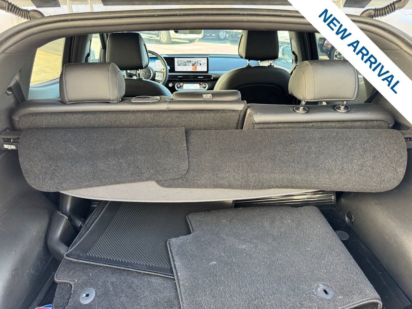 Used 2025 Genesis GV60 Advanced image 13