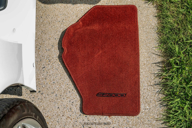 Used 2004 Honda S2000 image 99