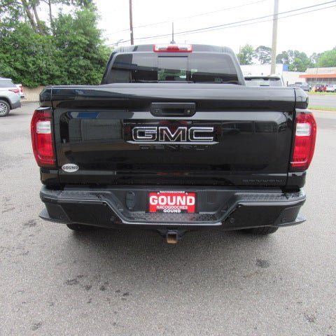 Used 2025 GMC Canyon Denali AWD/4WD image 7