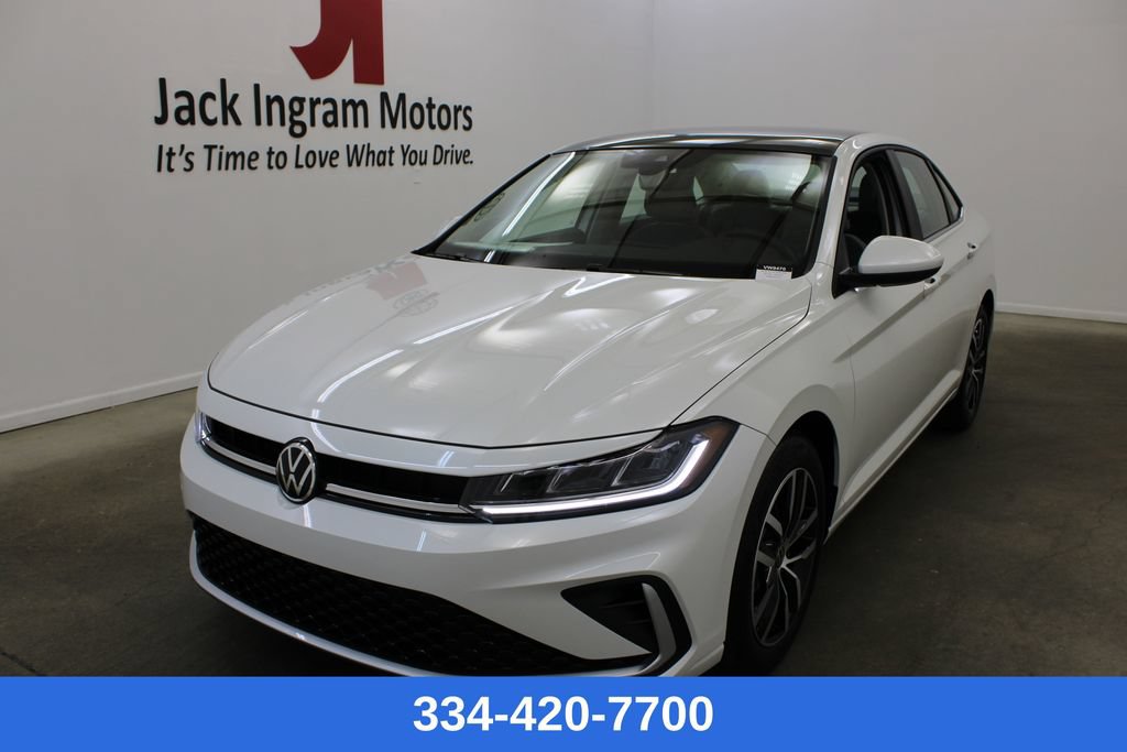 New 2026 Volkswagen Jetta SE