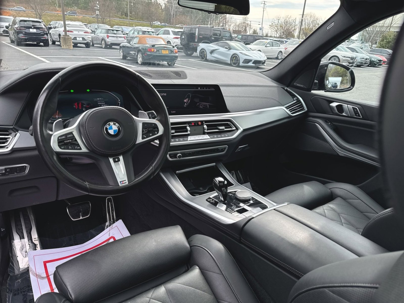 Used 2023 BMW X5 xDrive40i w/ M Sport Package image 11