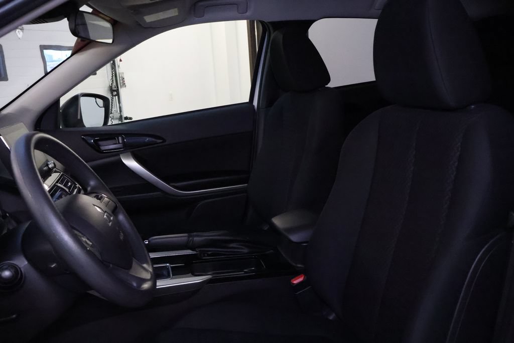 Used 2023 Mitsubishi Eclipse Cross Ralliart AWD/4WD image 13