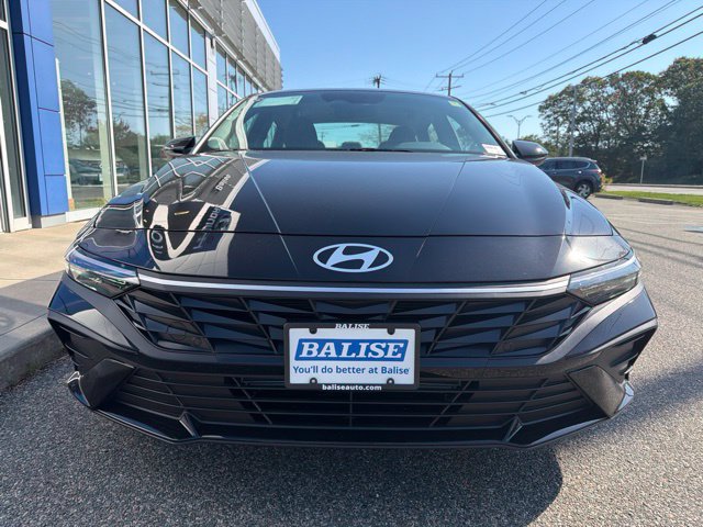 New 2026 Hyundai Elantra SE FWD image 10