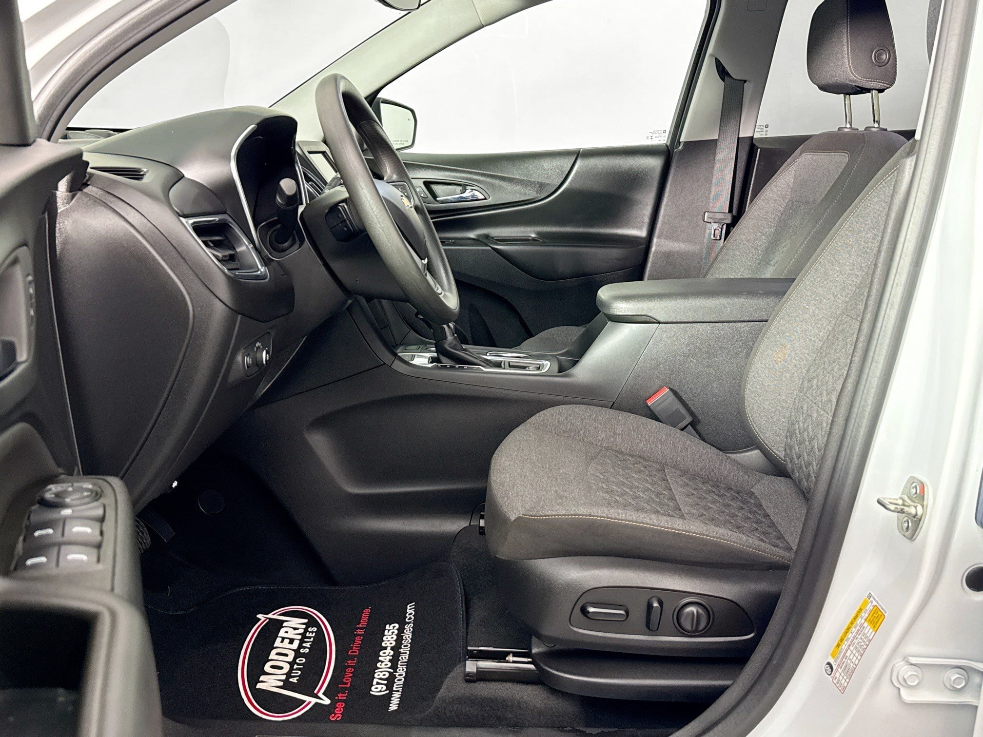 Used 2023 Chevrolet Equinox LT AWD/4WD image 20