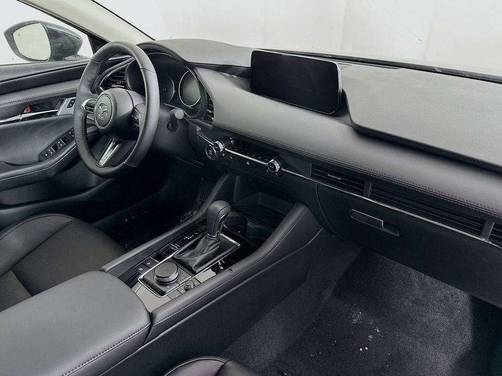 New 2025 MAZDA MAZDA3 2.5 Turbo Sedan w/Premium Plus image 36