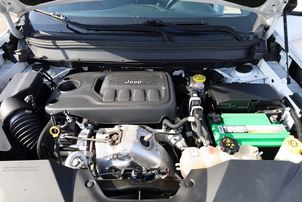 Used 2020 Jeep Cherokee High Altitude image 40