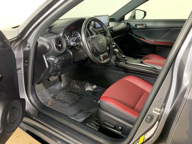 Used 2025 Lexus IS 350 F Sport w/ Navigation Package AWD/4WD image 31