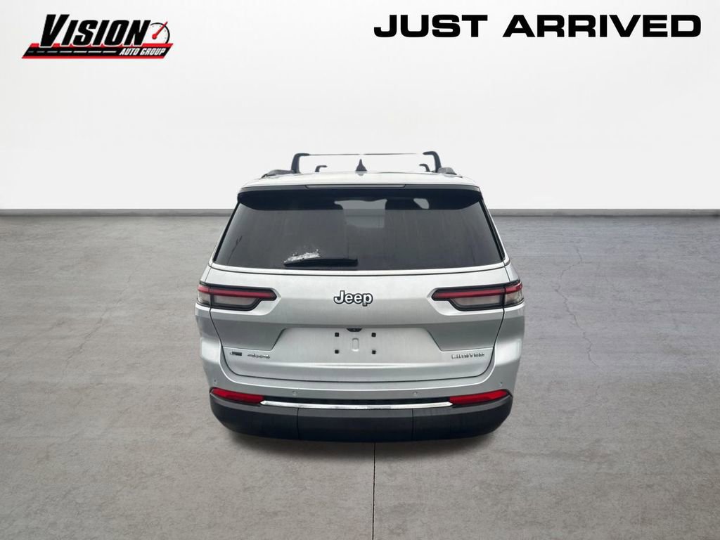 Used 2022 Jeep Renegade Latitude w/ Convenience Group image 6