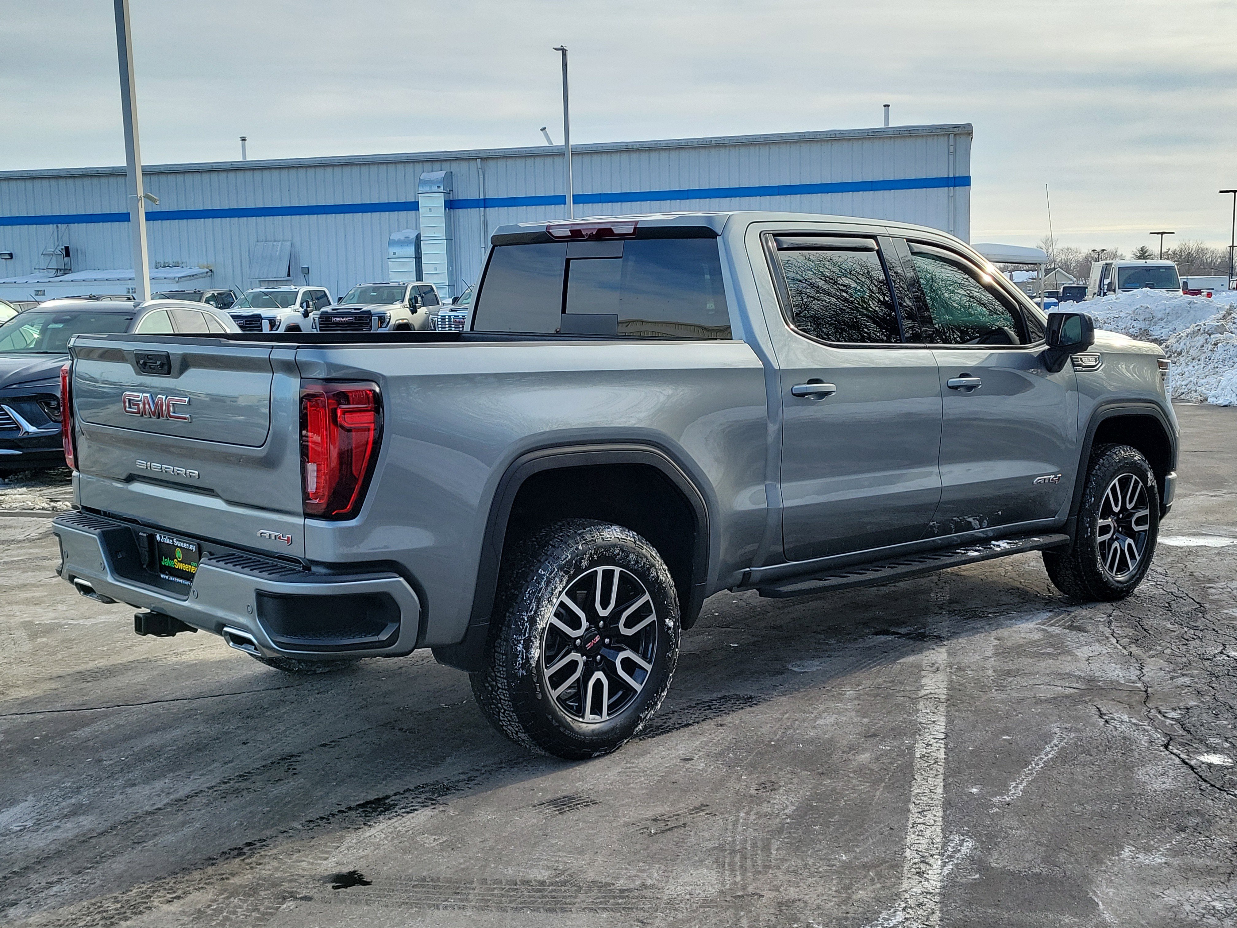 Used 2026 GMC Sierra 1500 AT4 w/ AT4 Premium Package image 4