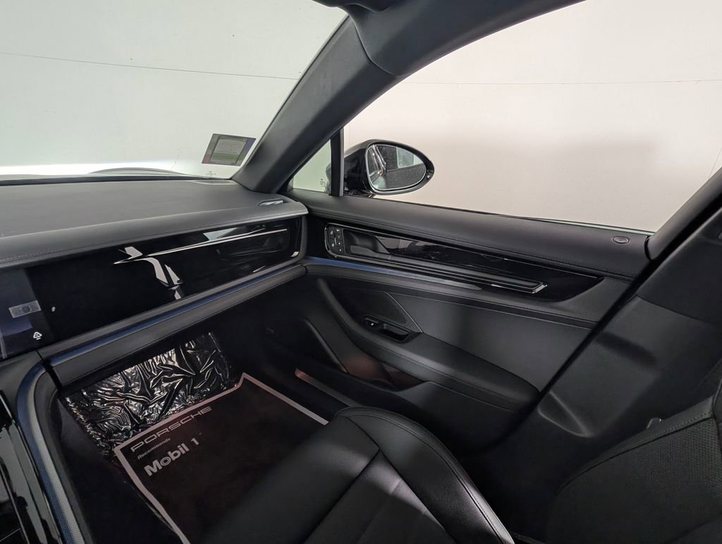 New 2026 Porsche Panamera 4 image 23