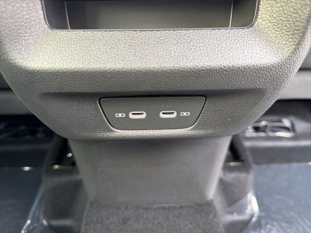 New 2026 Volkswagen Tiguan SE image 47