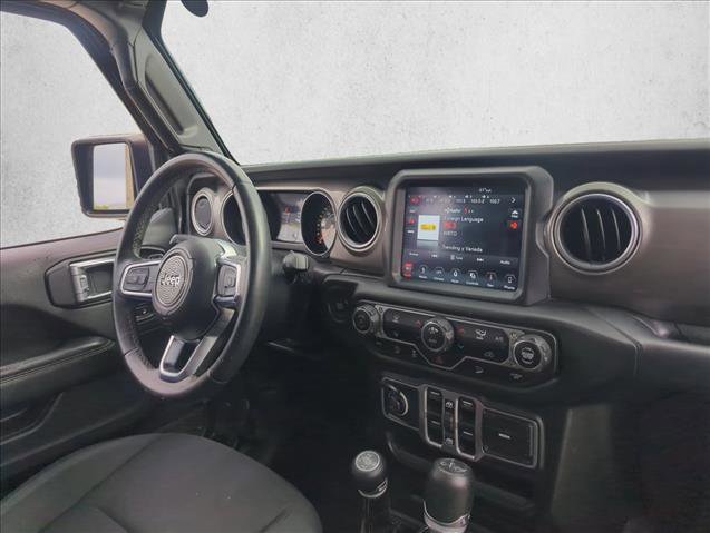 Used 2018 Jeep Wrangler Unlimited Sahara image 19