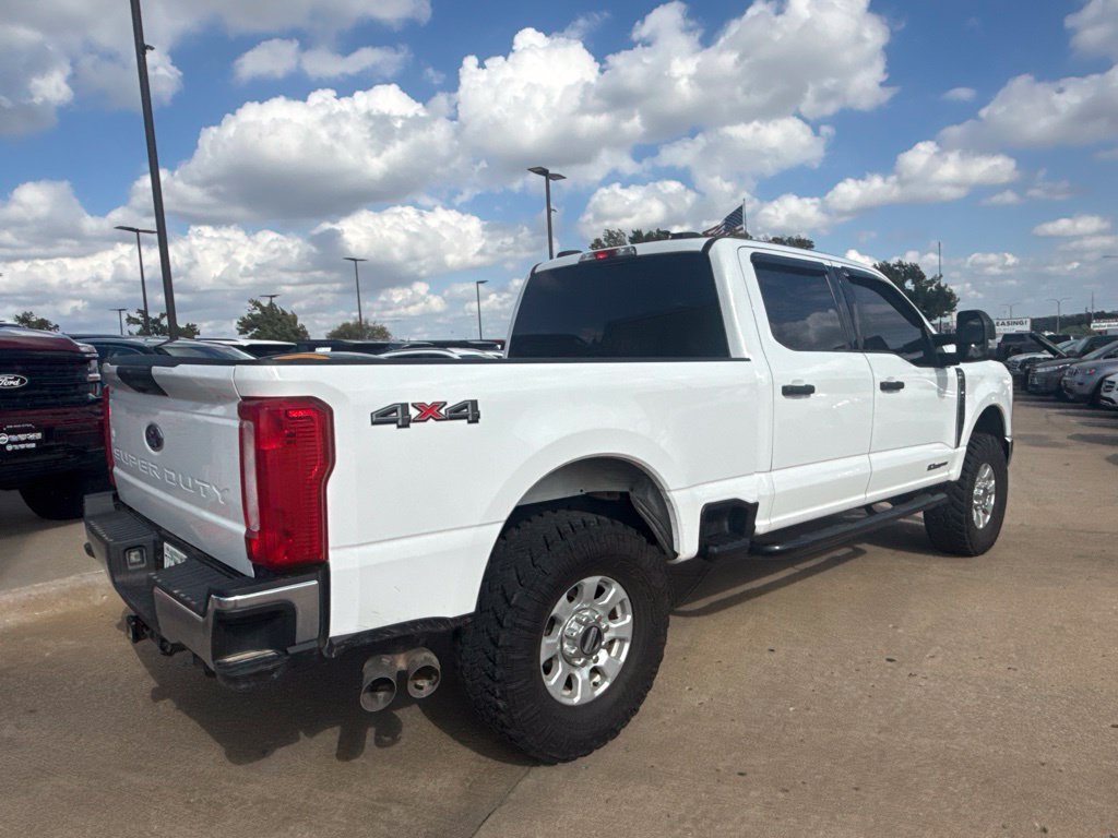 Used 2023 Ford F250 XLT AWD/4WD image 5