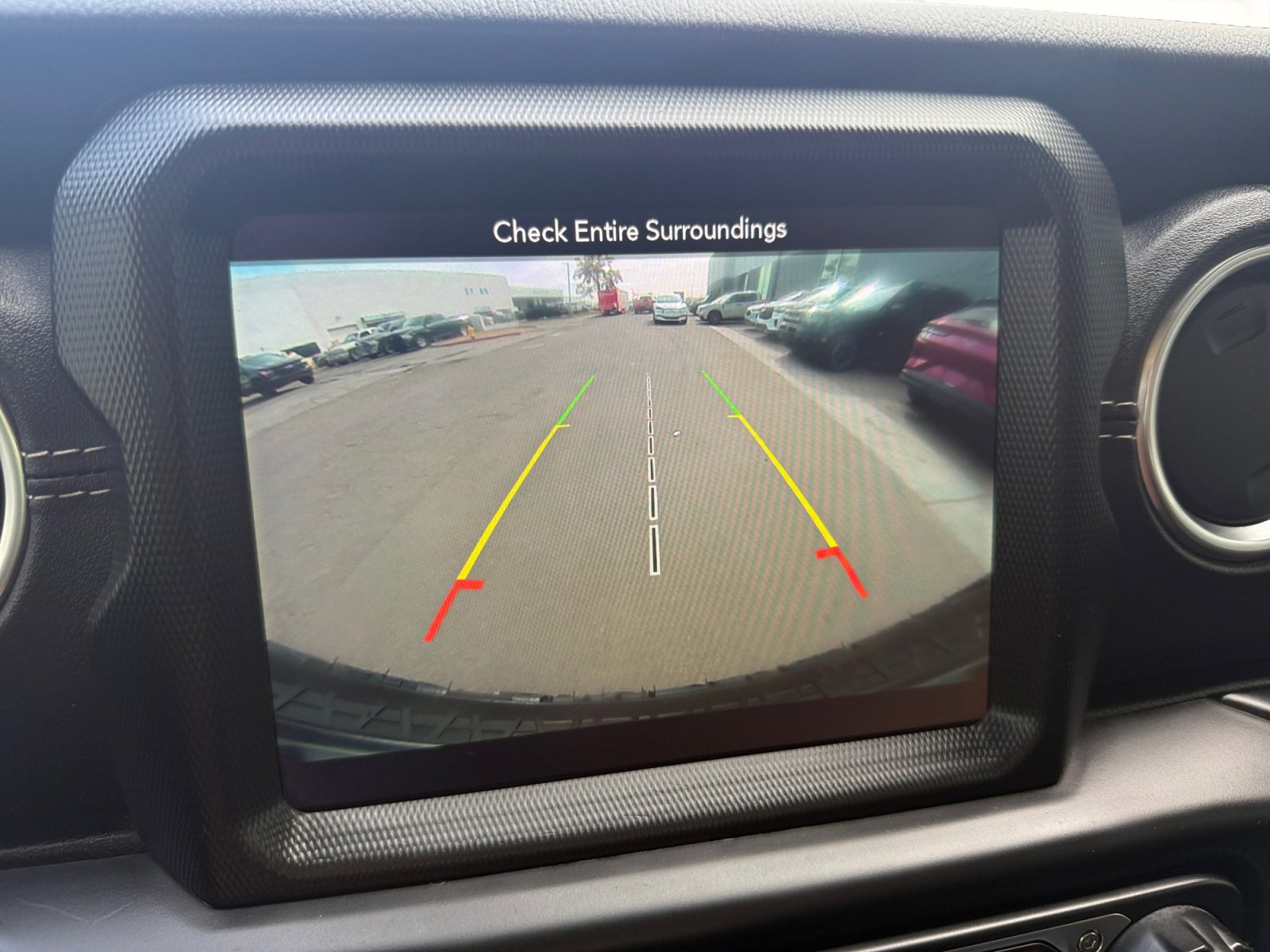 Used 2019 Jeep Wrangler Unlimited Sahara w/ Uconnect 4C Nav & Sound Group image 23