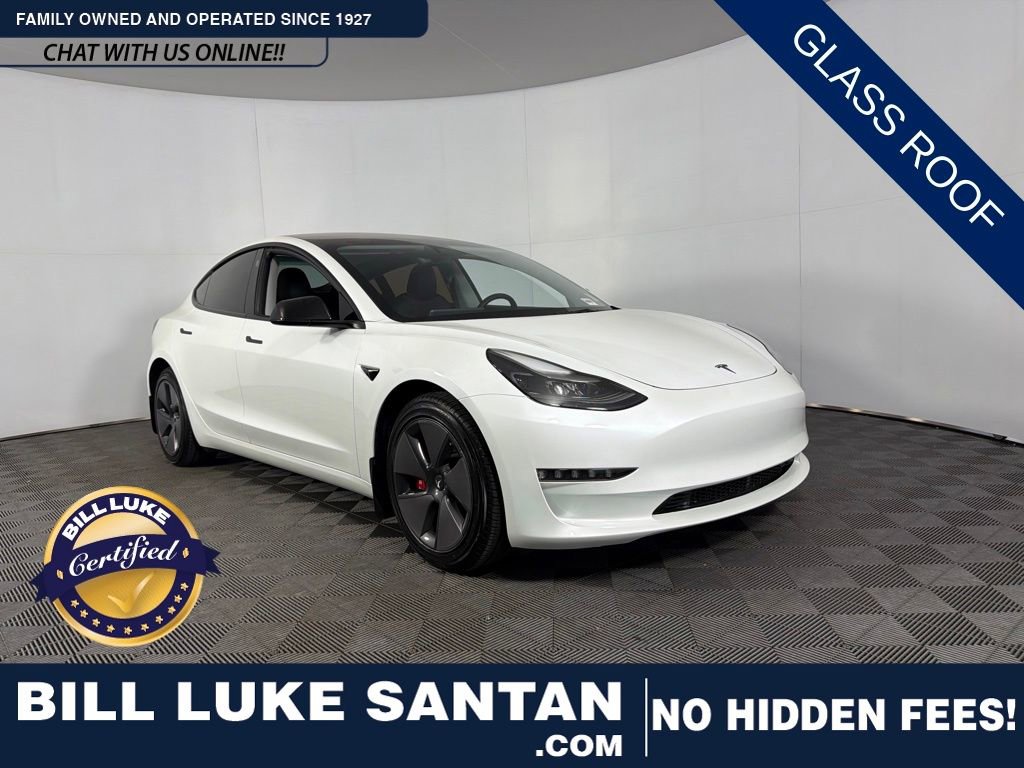 Used 2023 Tesla Model 3 Standard Range image 1