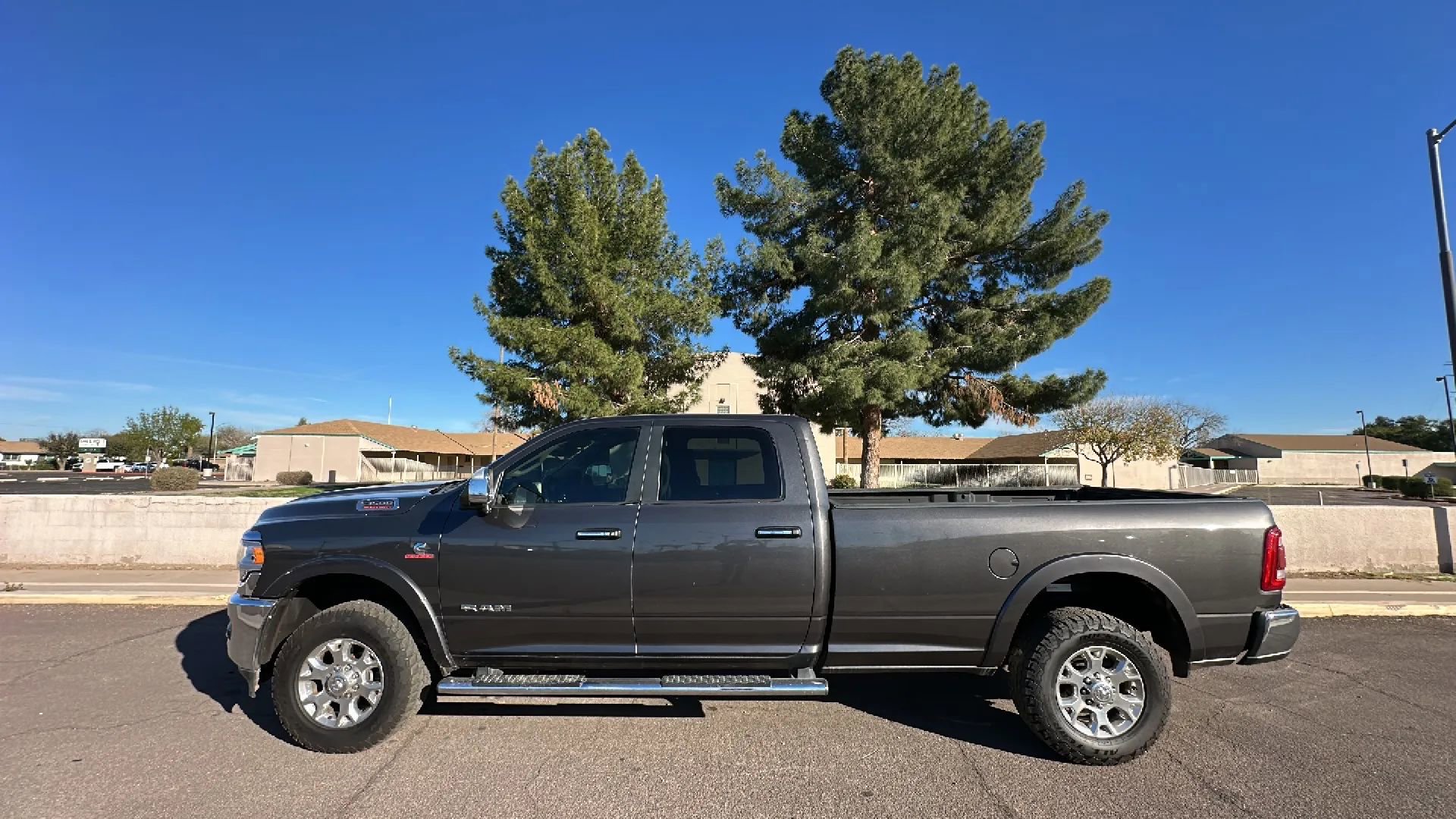 Used 2019 RAM 3500 Laramie image 1