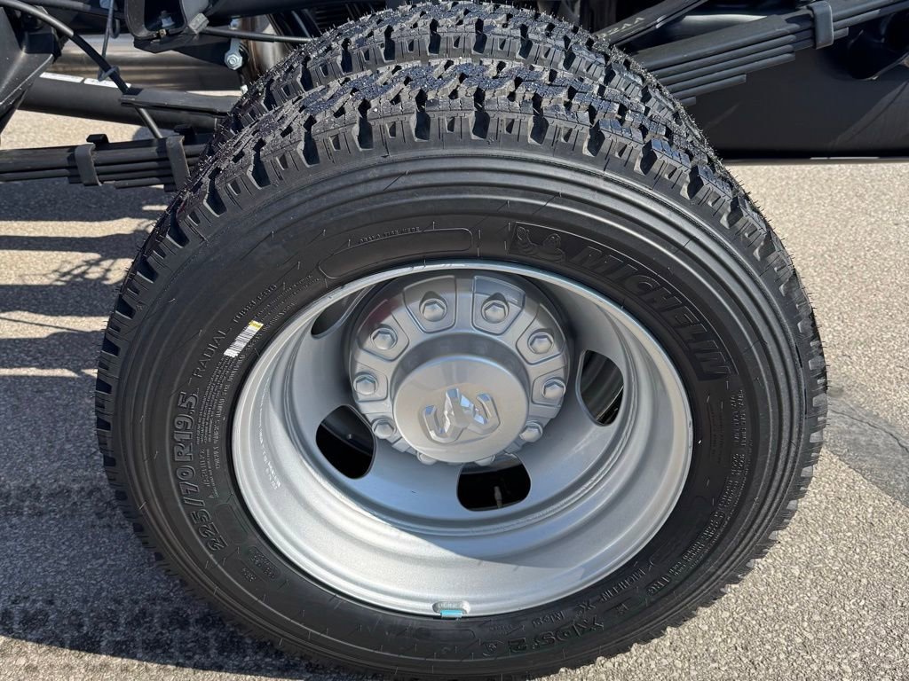 New 2026 RAM 5500 Tradesman w/ Chrome Appearance Group image 8