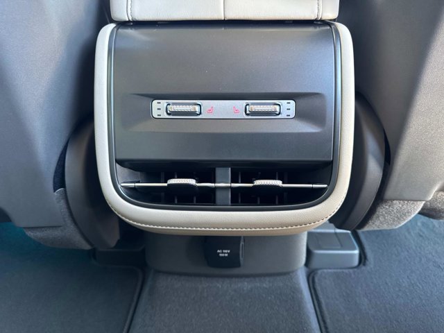 New 2025 Lincoln Nautilus Premier w/ Equipment Group 102A image 23