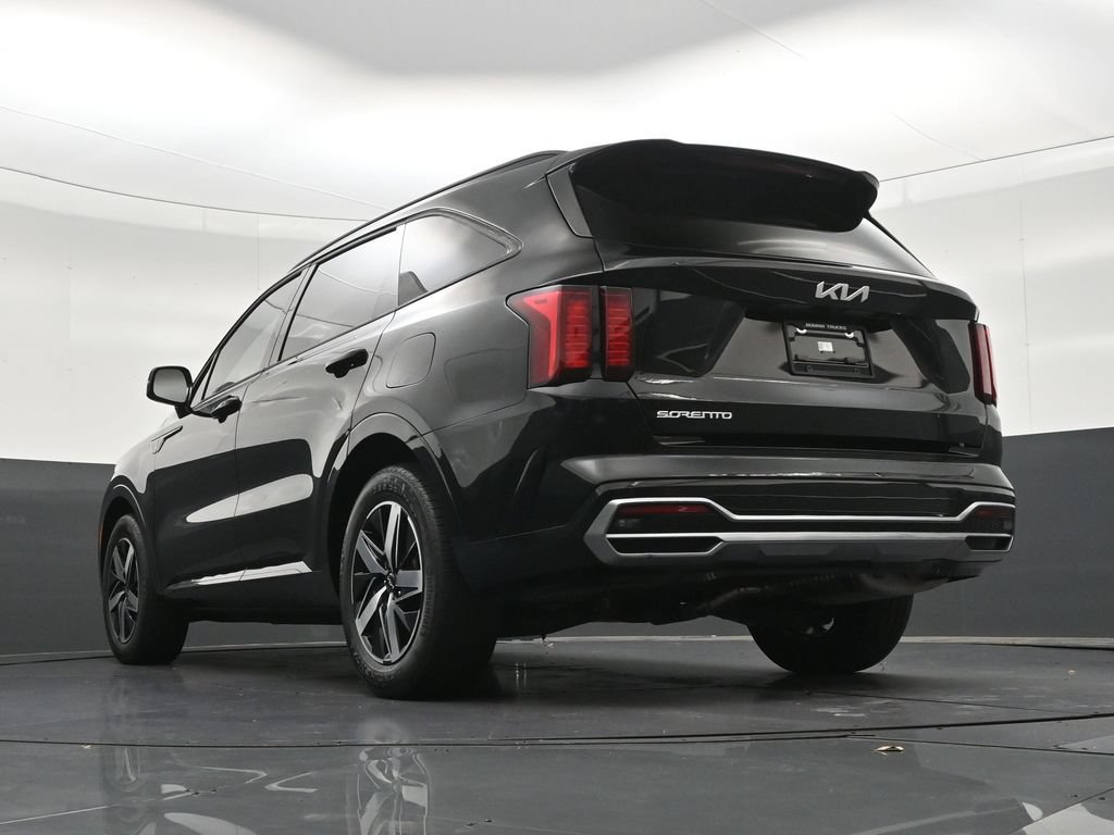 Used 2023 Kia Sorento S w/ Panoramic Sunroof Package FWD image 29