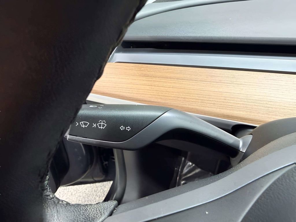 Used 2020 Tesla Model 3 Long Range AWD/4WD image 30