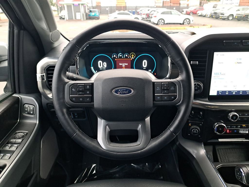 Used 2022 Ford F150 Lariat image 22