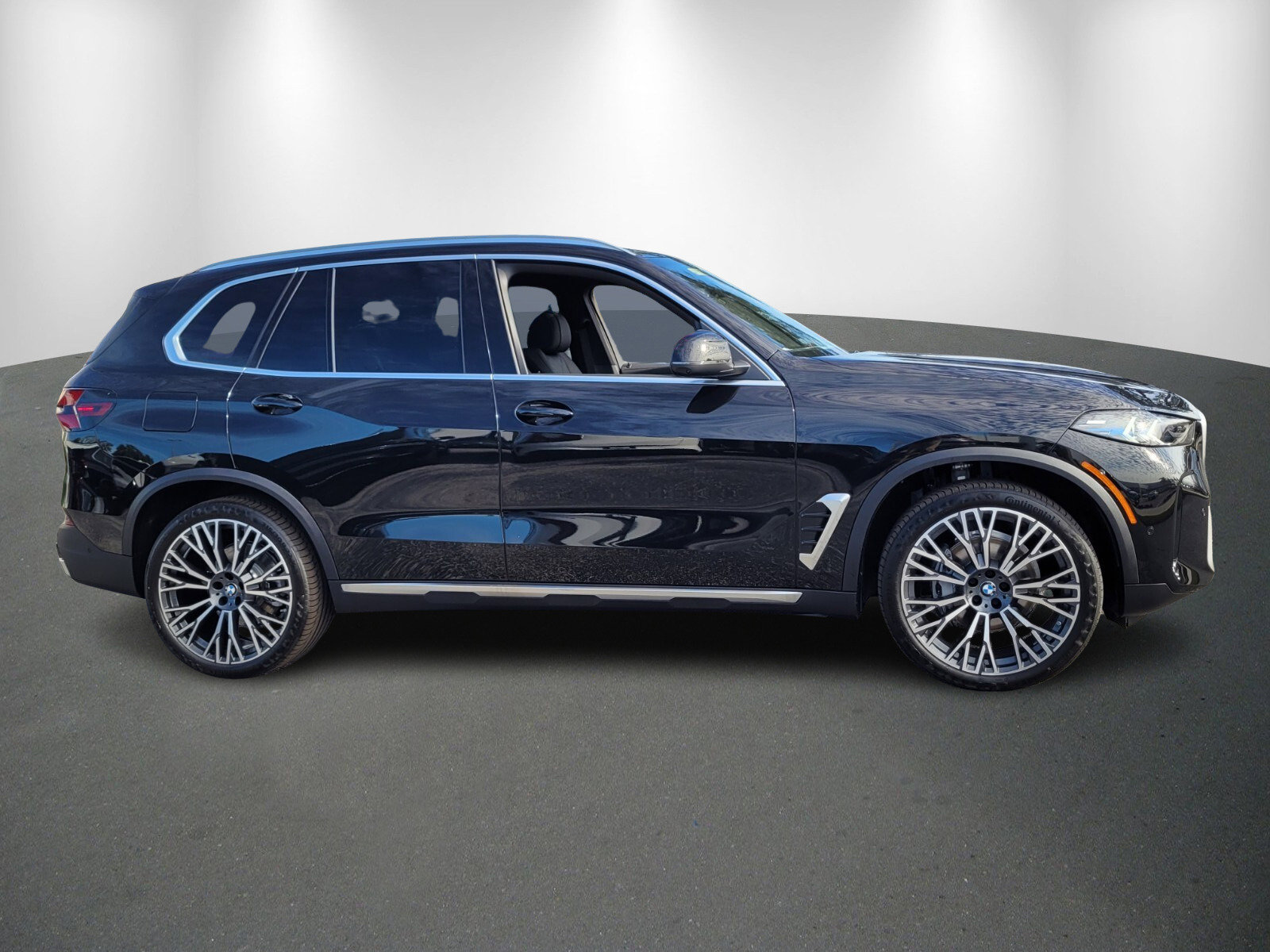 New 2026 BMW X5 xDrive40i w/ Premium Package AWD/4WD image 8