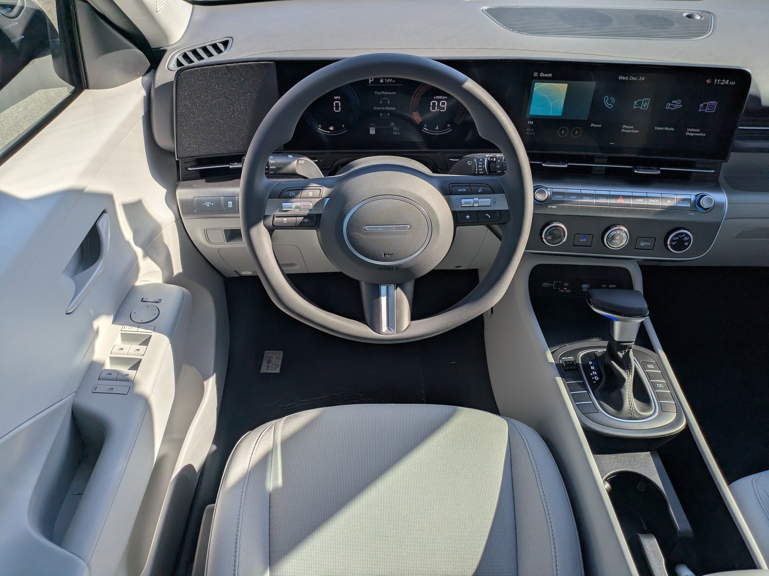 New 2026 Hyundai Kona SE image 15