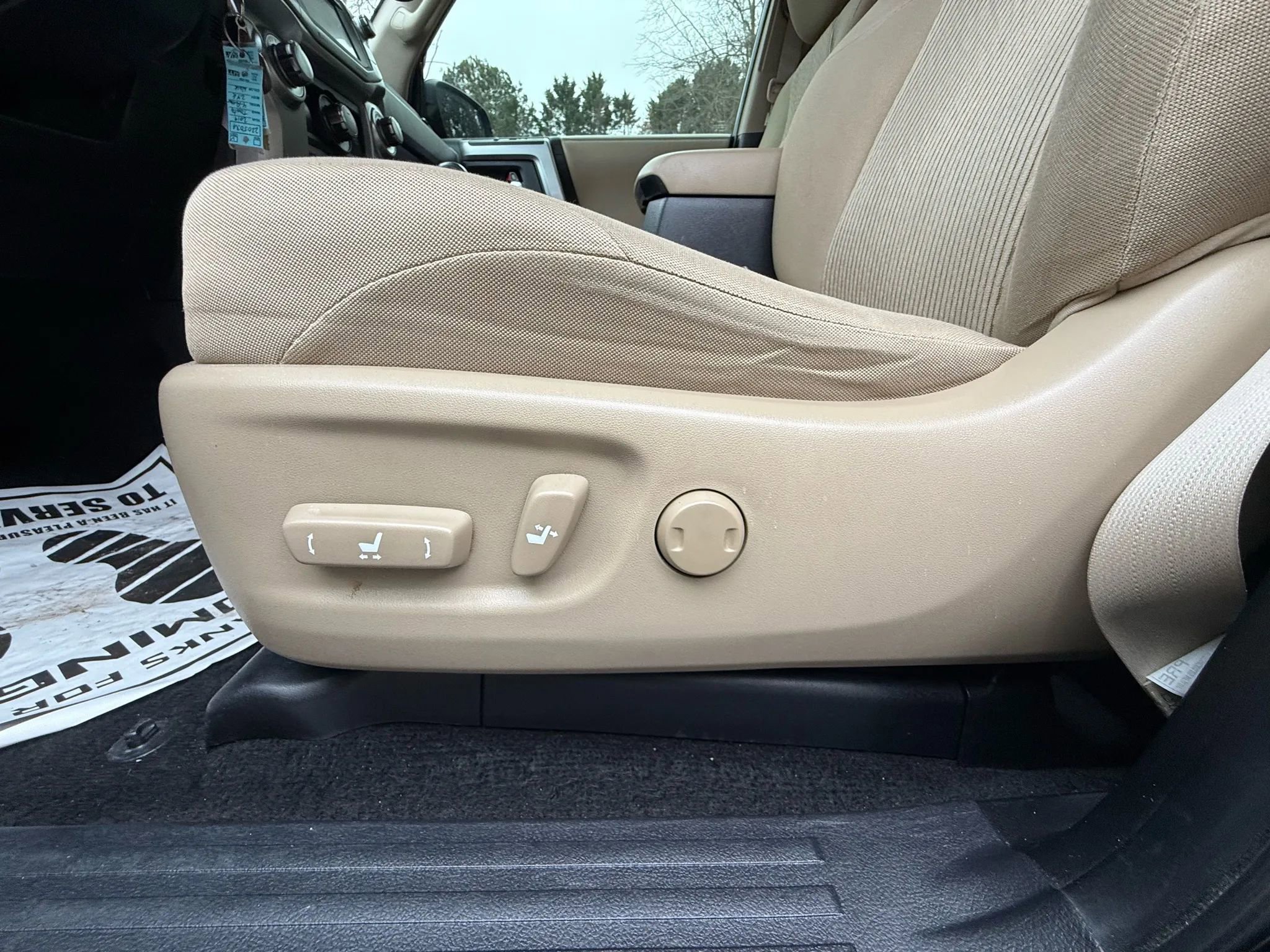 Used 2019 Toyota 4Runner SR5 image 17