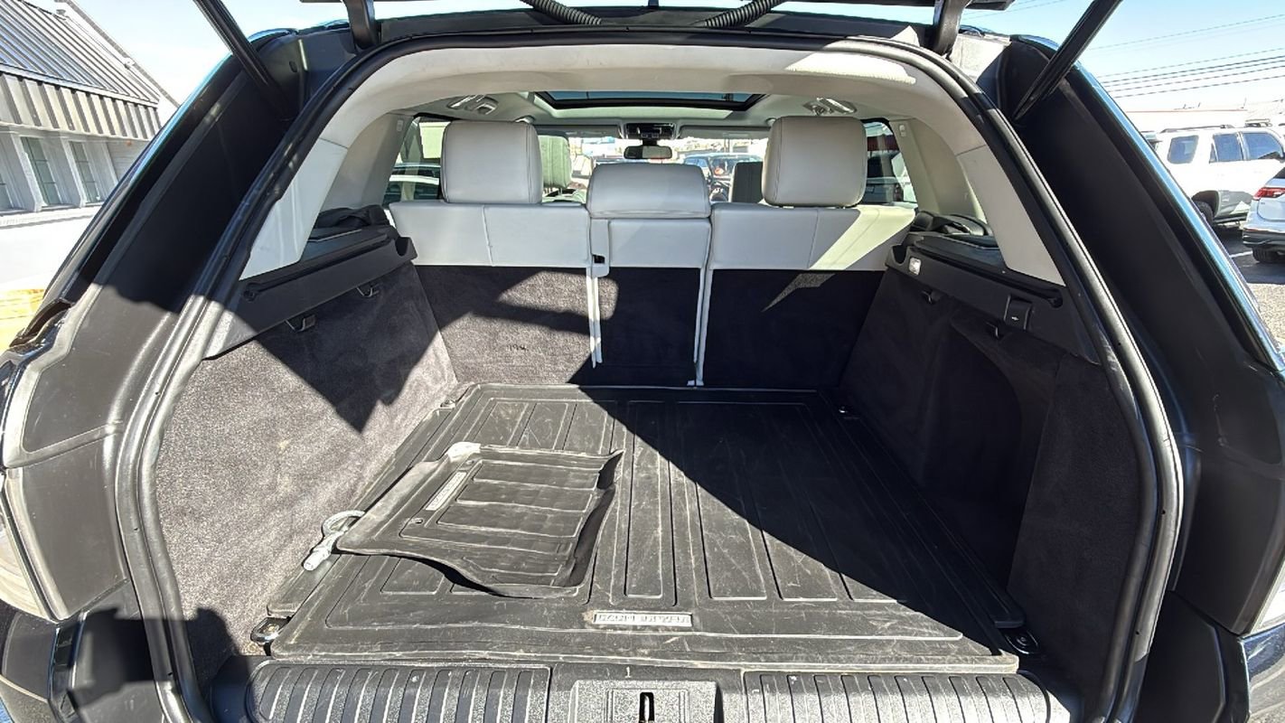 Used 2016 Land Rover Range Rover Sport HSE image 13