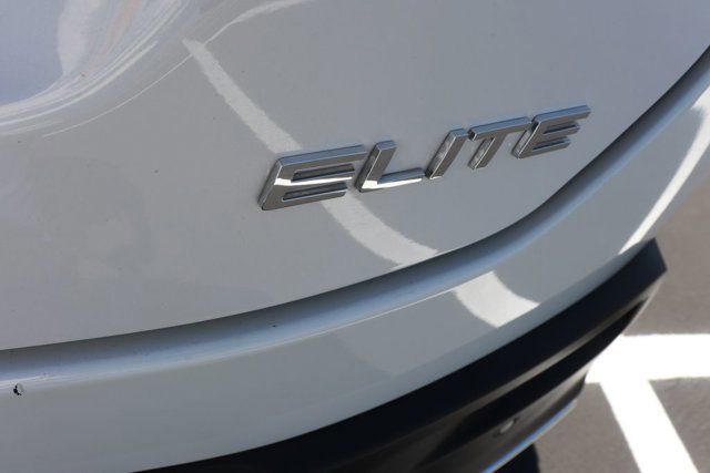 Certified 2024 Honda Pilot Elite image 7