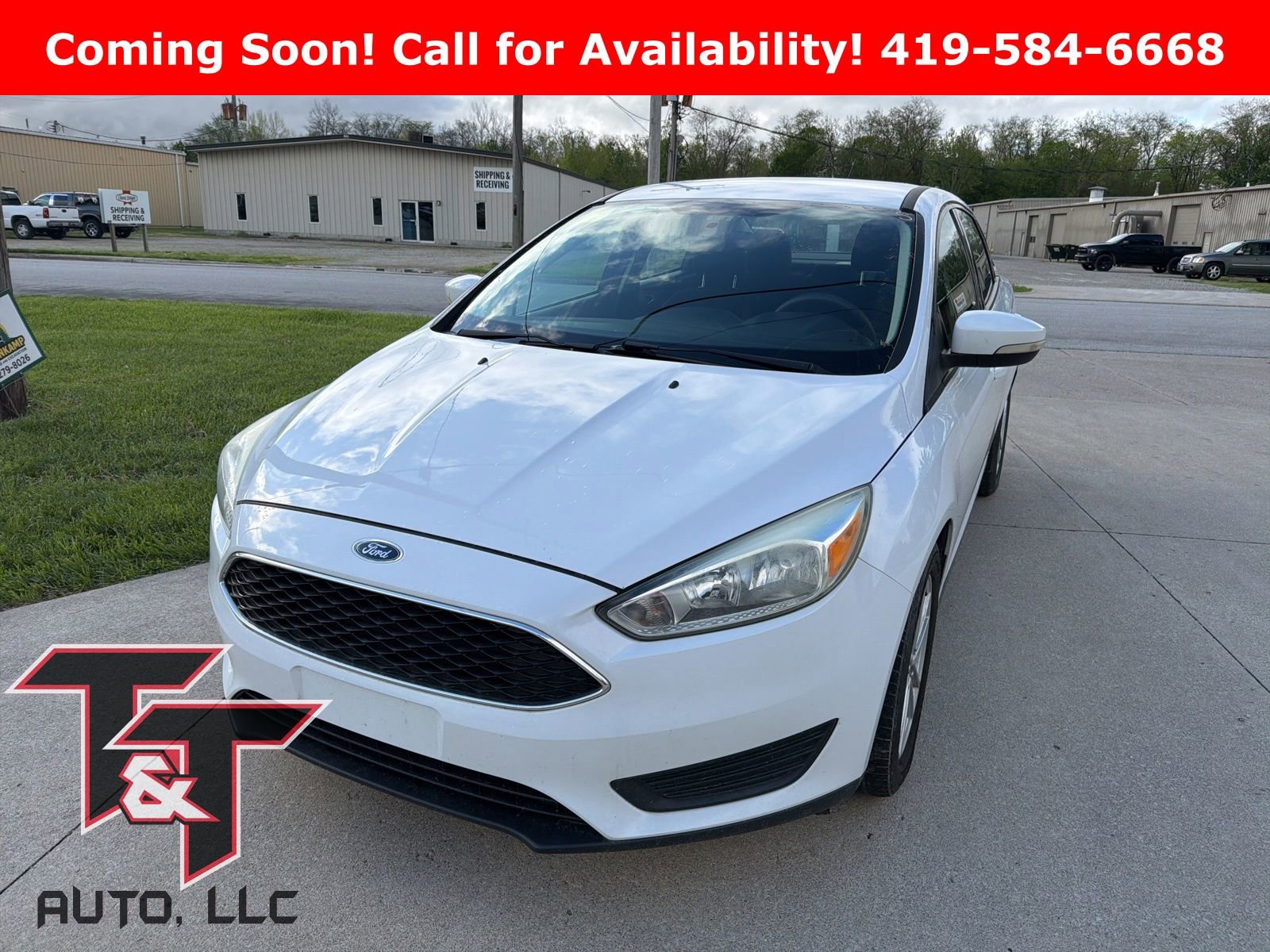 Used 2017 Ford Focus SE FWD image 4