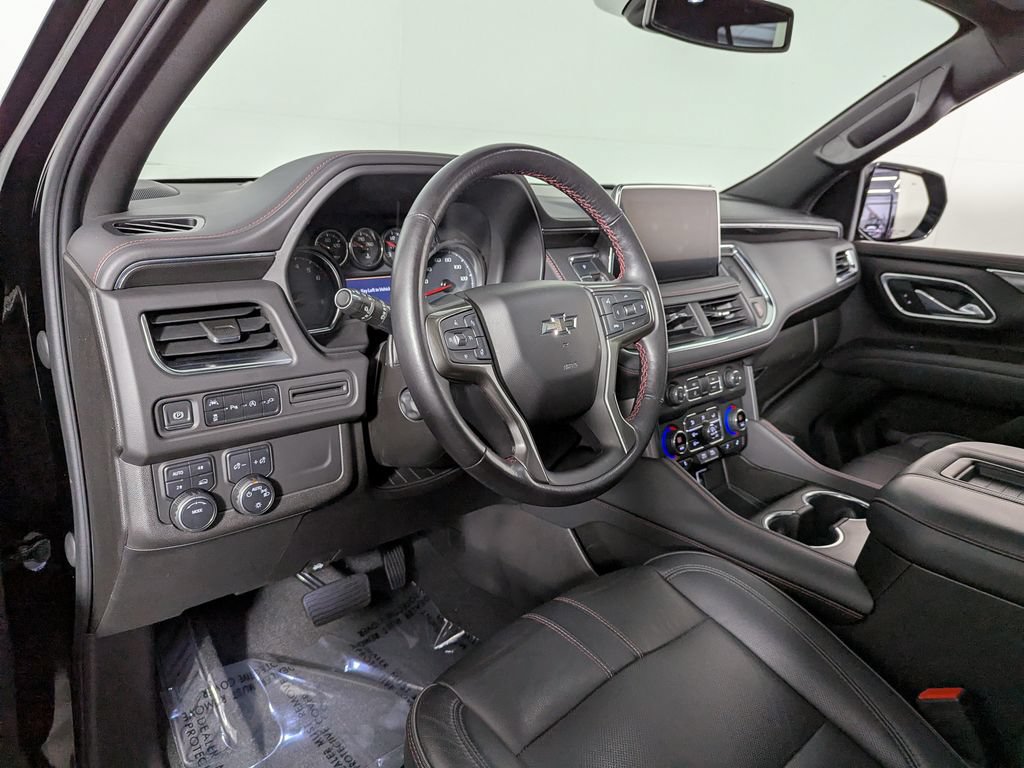 Used 2021 Chevrolet Tahoe RST w/ Luxury Package AWD/4WD image 17